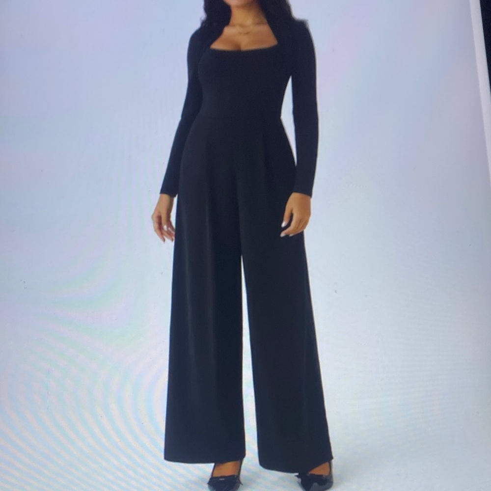 MEDIUM .  HALARA LONG SLEEVE WIDE LEG EASY PEEZY JUMPSUIT